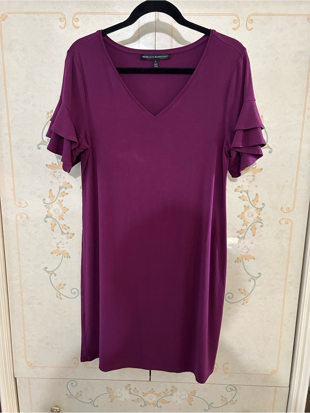 White House Black Market Plum V-Neck Short Sleeve Ruffle Dress